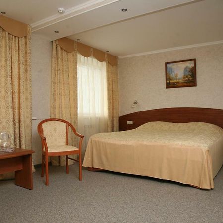 Hotel Tomsk Zewnętrze zdjęcie